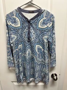 J.McLaughlin Blue Paisley Henley Tunic Top Size L Catalina Cloth